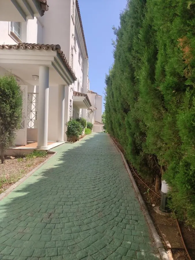 Apartment 6 Guest Family Beach & Golf Stay Marbella